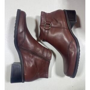 Artiva Lites Brown Leather SZ 11 Boots Booties S100491